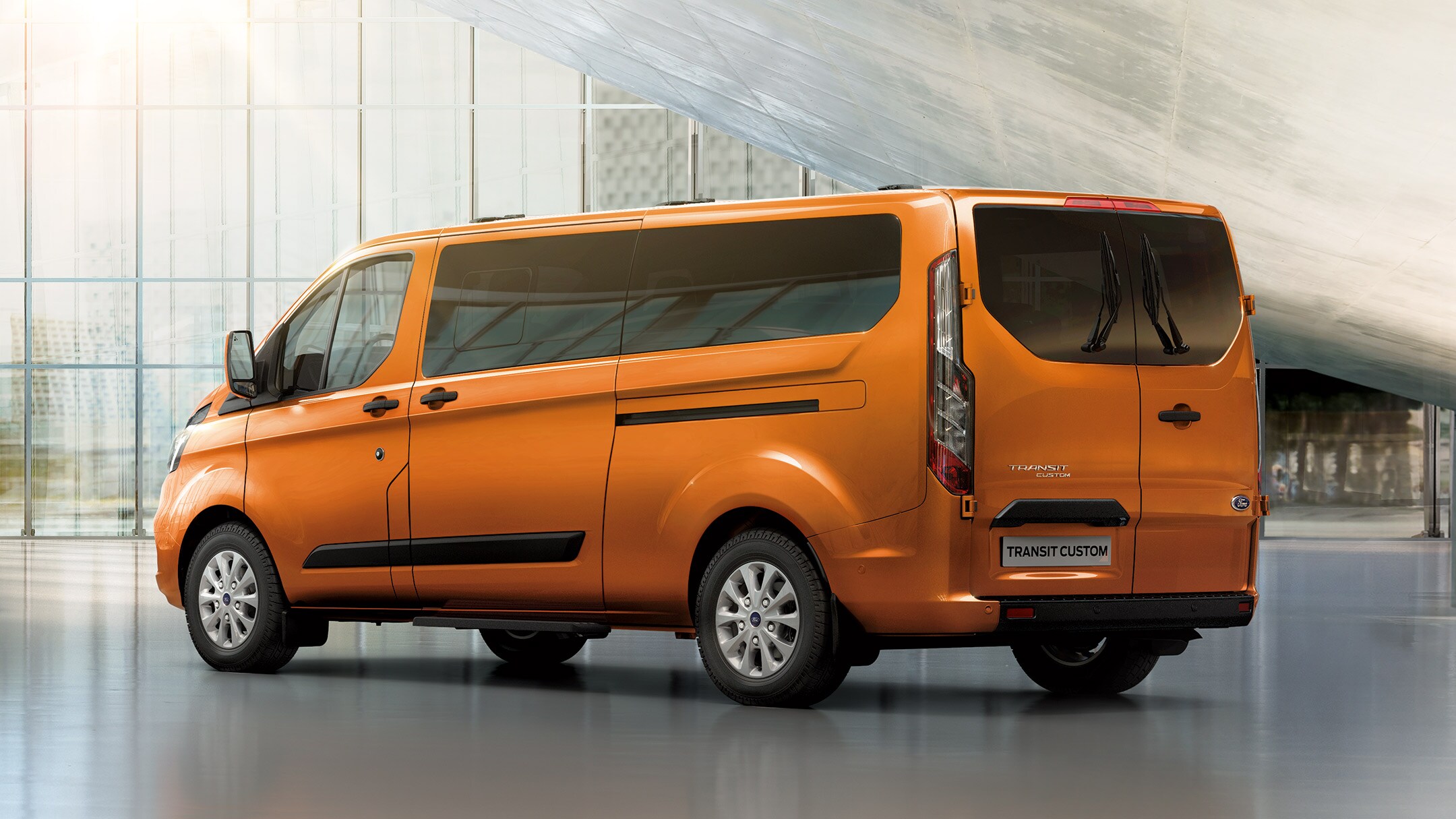 ford-transit-custom-combi-orange