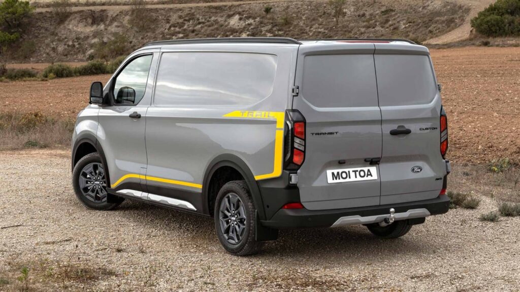 ford-transit_Trail-eu-ford-Ext_Re_3_4_Static_NoTalent-16x9-2160x1215.jpg.renditions.extra-large