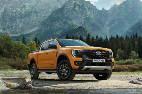 01_P703_Wildtrak_Ext_Full_Fr_3_4_Static-21x9-2160x925-bb.jpeg.renditions.original 01_P703_Wildtrak_Ext_Full_Fr_3_4_Static-21x9-2160x925-bb.jpeg.renditions.original