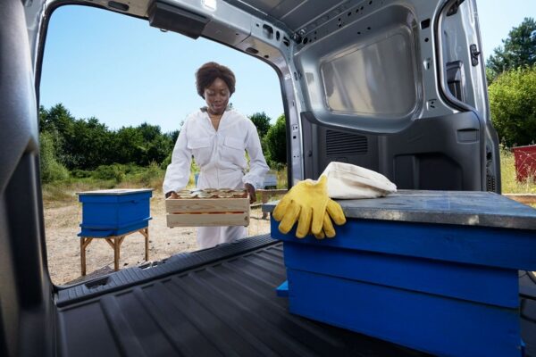 ford-transit-eu-07_V769_Transit-_Courier_Int_Loadspace-16x9-2160x1215.jpg.renditions.extra-large ford-transit-eu-07_V769_Transit-_Courier_Int_Loadspace-16x9-2160x1215.jpg.renditions.extra-large